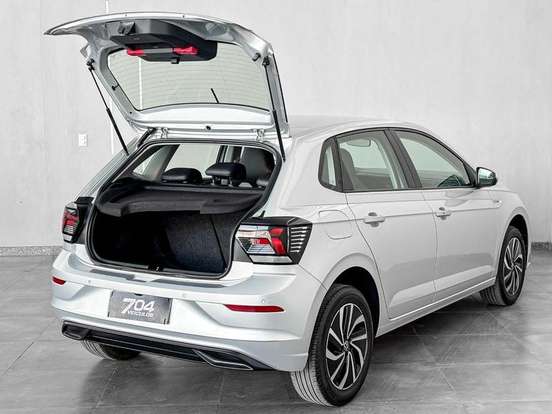 VOLKSWAGEN-POLO-2025