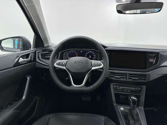VOLKSWAGEN-POLO-2027