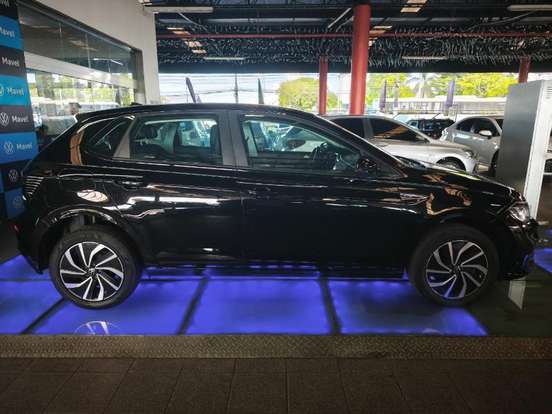 VOLKSWAGEN-POLO-2024
