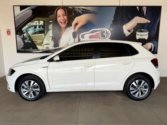 VOLKSWAGEN-POLO-1.0 200 TSI COMFORTLINE AUTOMÁTICO VOLKSWAGEN-POLO-2020