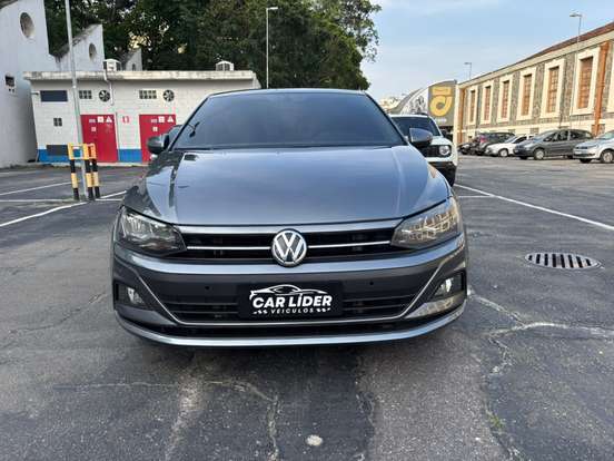 VOLKSWAGEN-POLO-2019
