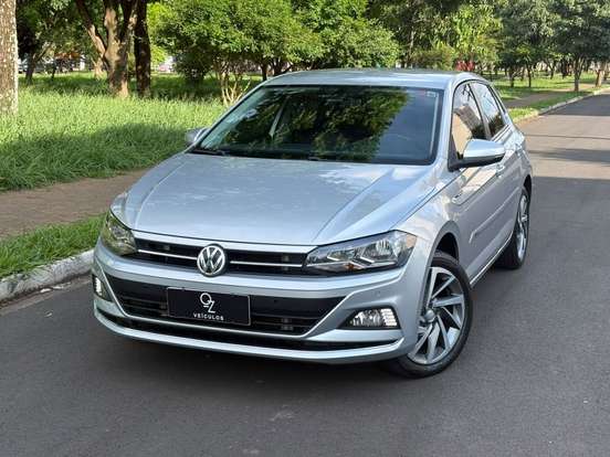 VOLKSWAGEN-POLO-2018