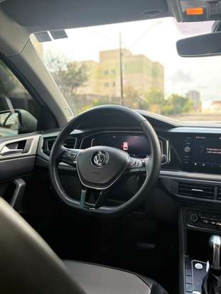 VOLKSWAGEN-POLO-1.0 200 TSI HIGHLINE AUTOMÁTICO VOLKSWAGEN-POLO-2018