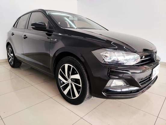 VOLKSWAGEN-POLO-2019