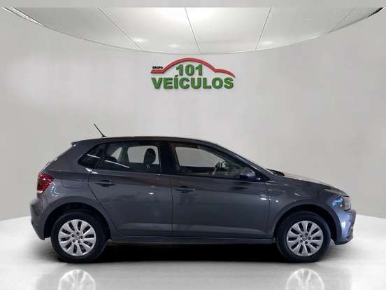 VOLKSWAGEN-POLO-2019
