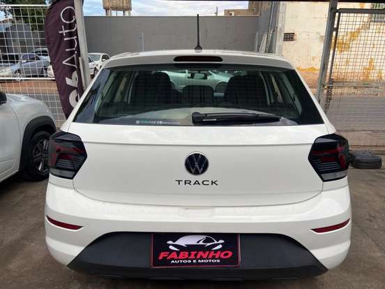 VOLKSWAGEN-POLO-2023