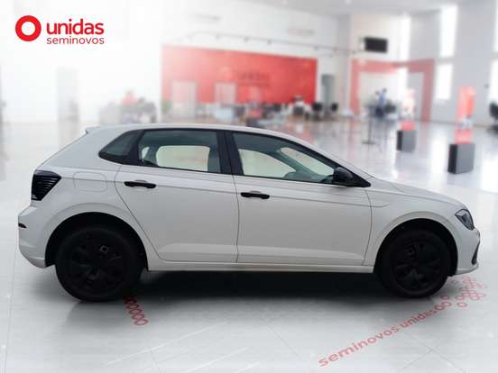 VOLKSWAGEN-POLO-2024