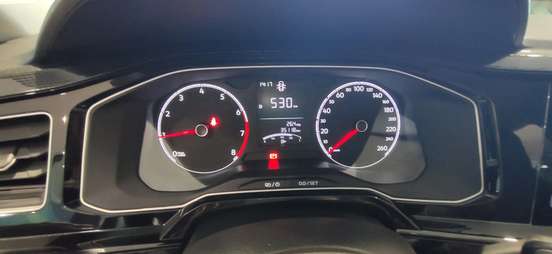 VOLKSWAGEN-POLO-2025