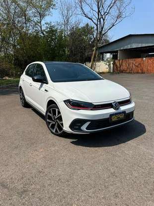VOLKSWAGEN-POLO-2024