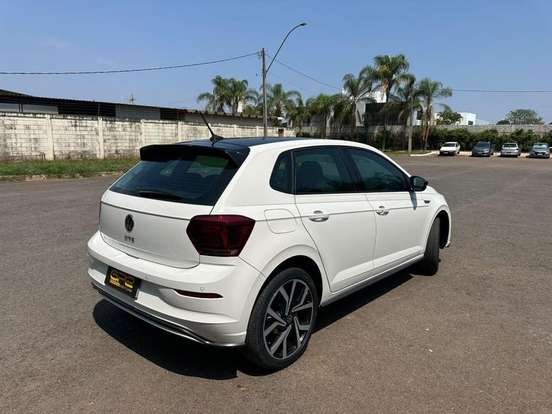 VOLKSWAGEN-POLO-2024