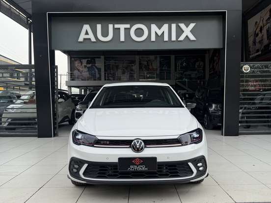 VOLKSWAGEN-POLO-2024