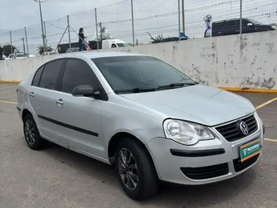 VOLKSWAGEN-POLO SEDAN-1.6 MI 8V FLEX 4P MANUAL VOLKSWAGEN-POLO SEDAN-2009