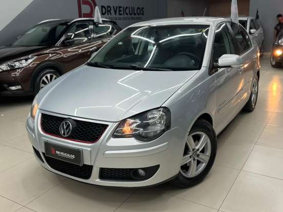VOLKSWAGEN-POLO SEDAN-1.6 MI COMFORTLINE 8V FLEX 4P MANUAL VOLKSWAGEN-POLO SEDAN-2010