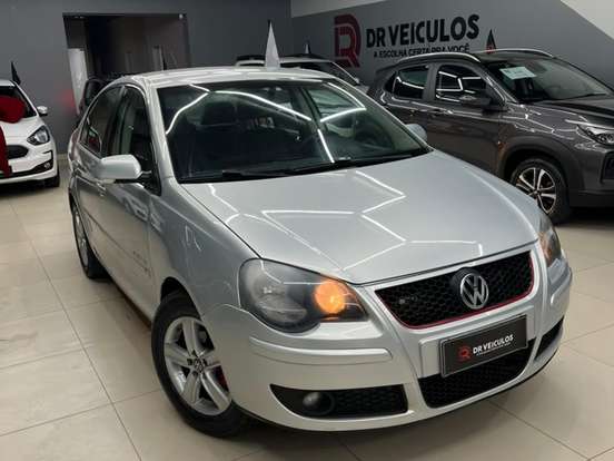 VOLKSWAGEN-POLO SEDAN-1.6 MI COMFORTLINE 8V FLEX 4P MANUAL VOLKSWAGEN-POLO SEDAN-2010