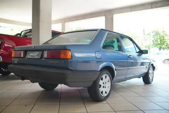 VOLKSWAGEN-SANTANA-1986