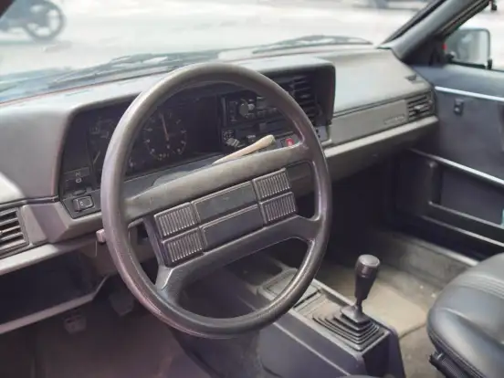 VOLKSWAGEN-SANTANA-1.8 CS 8V ÁLCOOL 2P MANUAL VOLKSWAGEN-SANTANA-1986