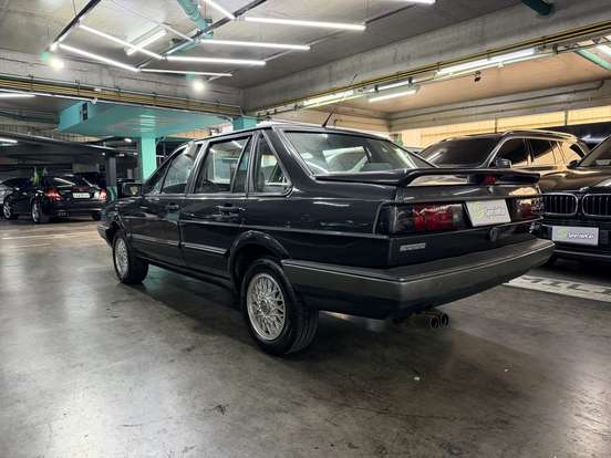 VOLKSWAGEN-SANTANA-2.0 I EXECUTIVO 8V GASOLINA 4P MANUAL VOLKSWAGEN-SANTANA-1990