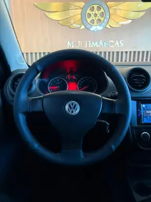 VOLKSWAGEN-SAVEIRO-2011