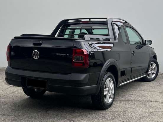 VOLKSWAGEN-SAVEIRO-2010
