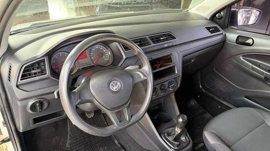 VOLKSWAGEN-SAVEIRO-2022