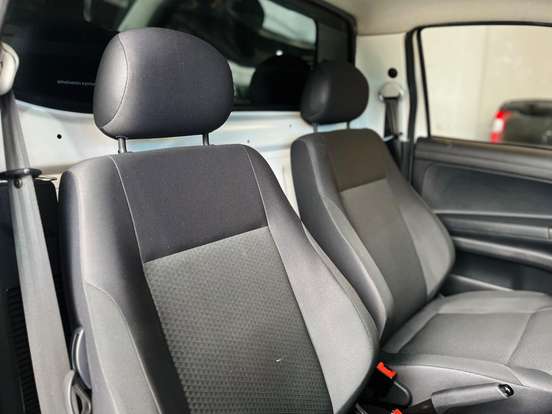 VOLKSWAGEN-SAVEIRO-1.6 MSI ROBUST CS 8V FLEX 2P MANUAL VOLKSWAGEN-SAVEIRO-2023