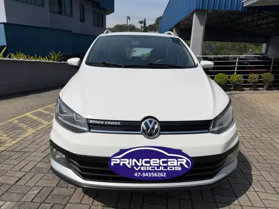 VOLKSWAGEN-SPACE CROSS-1.6 MSI 16V FLEX 4P MANUAL VOLKSWAGEN-SPACE CROSS-2015