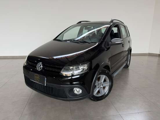 VOLKSWAGEN-SPACE CROSS-2012