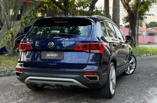VOLKSWAGEN-TAOS-2022