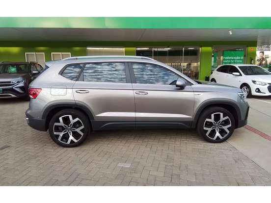 VOLKSWAGEN-TAOS-1.4 250 TSI TOTAL FLEX HIGHLINE AUTOMÁTICO VOLKSWAGEN-TAOS-2024