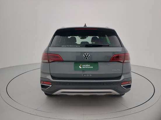 VOLKSWAGEN-TAOS-2024