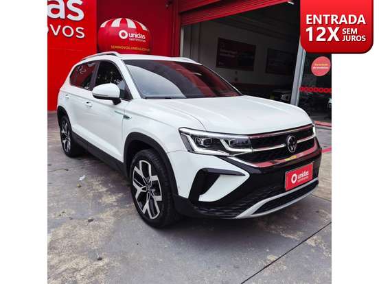 VOLKSWAGEN-TAOS-2024