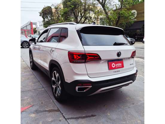 VOLKSWAGEN-TAOS-1.4 250 TSI TOTAL FLEX HIGHLINE AUTOMÁTICO VOLKSWAGEN-TAOS-2024