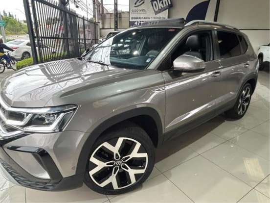 VOLKSWAGEN-TAOS-2024