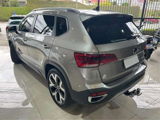 VOLKSWAGEN-TAOS-1.4 250 TSI TOTAL FLEX HIGHLINE AUTOMÁTICO VOLKSWAGEN-TAOS-2024