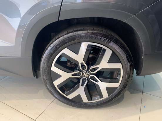 VOLKSWAGEN-TAOS-1.4 250 TSI TOTAL FLEX HIGHLINE AUTOMÁTICO VOLKSWAGEN-TAOS-2023