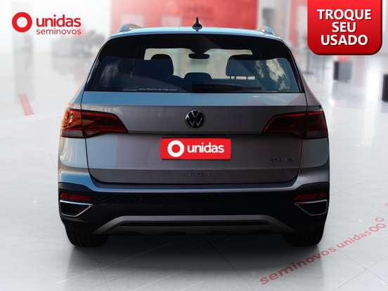 VOLKSWAGEN-TAOS-2025