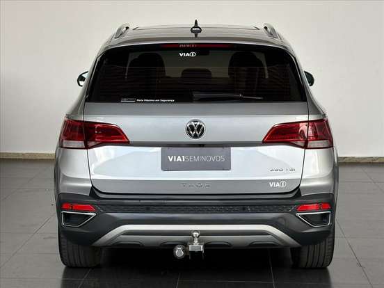 VOLKSWAGEN-TAOS-2024