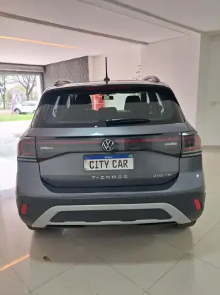 VOLKSWAGEN-T-CROSS-2025