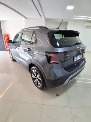 VOLKSWAGEN-T-CROSS-2025