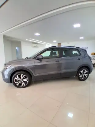 VOLKSWAGEN-T-CROSS-2025