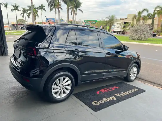 VOLKSWAGEN-T-CROSS-1.0 200 TSI TOTAL FLEX AUTOMÁTICO VOLKSWAGEN-T-CROSS-2019