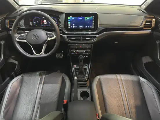 VOLKSWAGEN-T-CROSS-2025