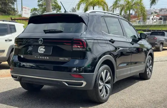 VOLKSWAGEN-T-CROSS-1.4 250 TSI TOTAL FLEX HIGHLINE AUTOMÁTICO VOLKSWAGEN-T-CROSS-2022