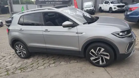 VOLKSWAGEN-T-CROSS-1.4 250 TSI TOTAL FLEX HIGHLINE AUTOMÁTICO VOLKSWAGEN-T-CROSS-2025