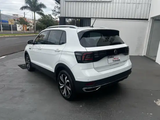 VOLKSWAGEN-T-CROSS-1.4 250 TSI TOTAL FLEX HIGHLINE AUTOMÁTICO VOLKSWAGEN-T-CROSS-2024