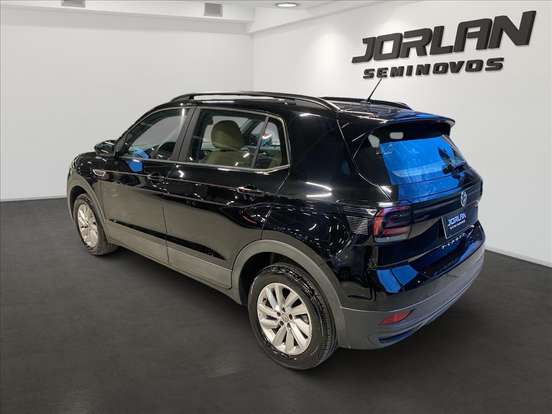 VOLKSWAGEN-T-CROSS-1.0 200 TSI TOTAL FLEX AUTOMÁTICO VOLKSWAGEN-T-CROSS-2019