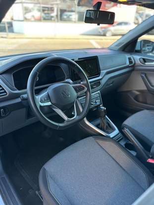 VOLKSWAGEN-T-CROSS-2024