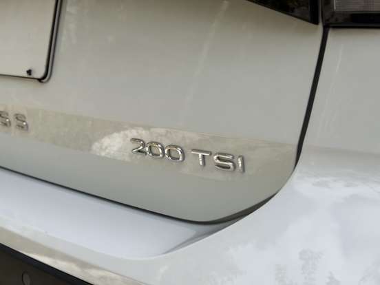 VOLKSWAGEN-T-CROSS-2025