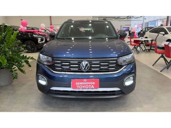 VOLKSWAGEN-T-CROSS-1.0 200 TSI TOTAL FLEX AUTOMÁTICO VOLKSWAGEN-T-CROSS-2022