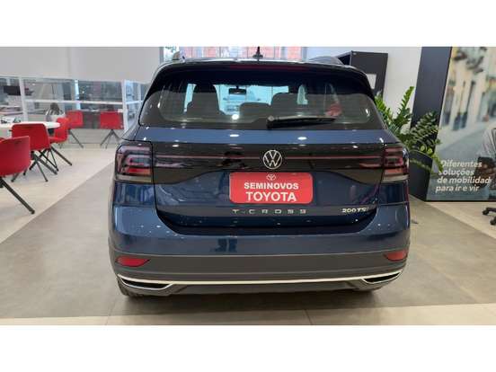 VOLKSWAGEN-T-CROSS-1.0 200 TSI TOTAL FLEX AUTOMÁTICO VOLKSWAGEN-T-CROSS-2022